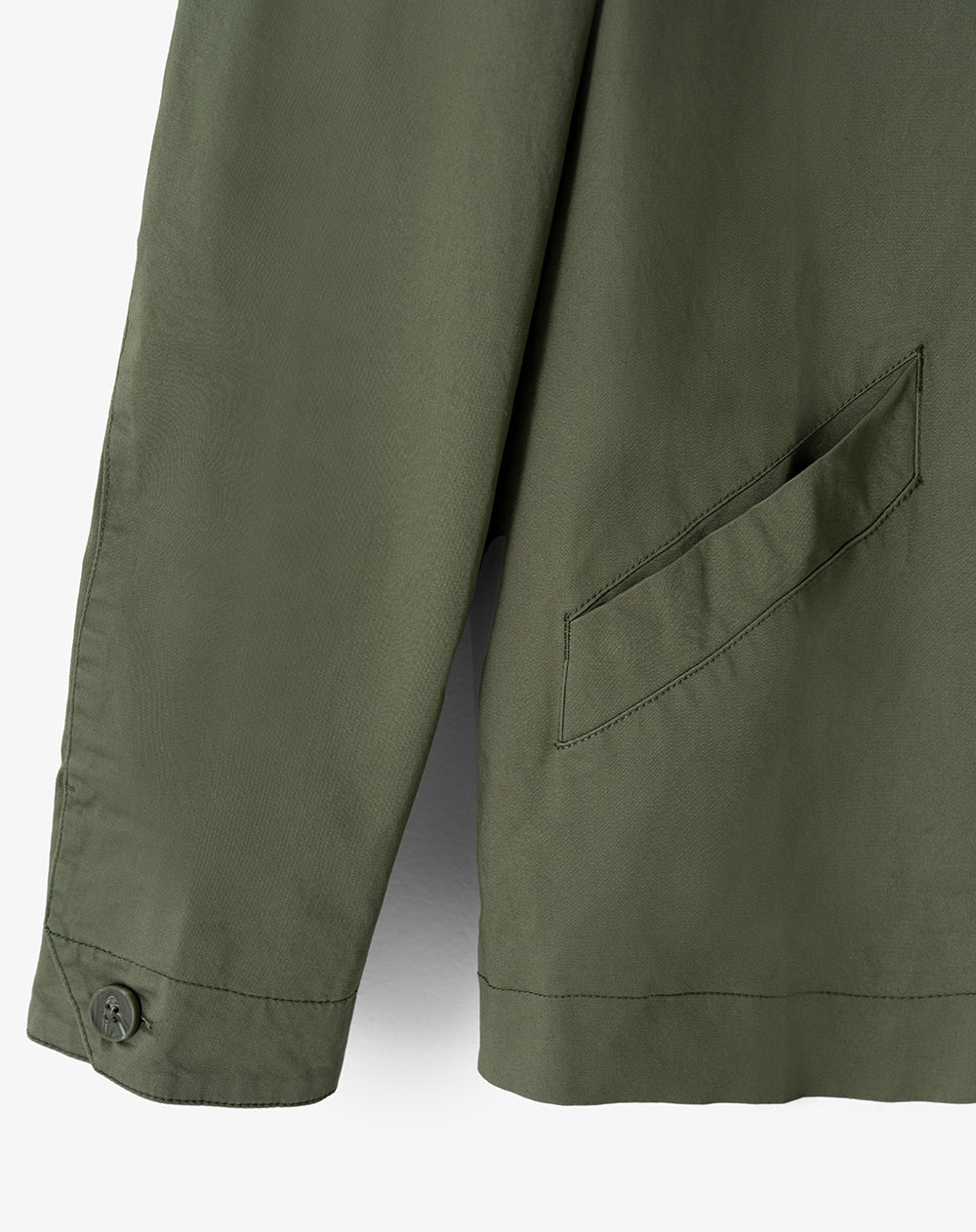 Chaqueta overshirt regular liviana verde oliva hombre