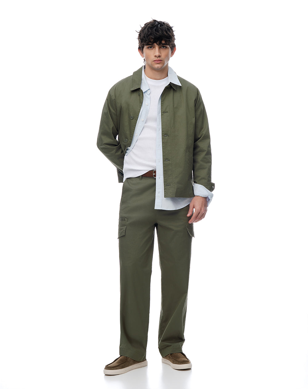 Chaqueta overshirt regular liviana verde oliva hombre