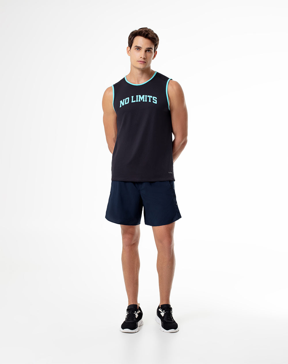 Pantaloneta azul bloques