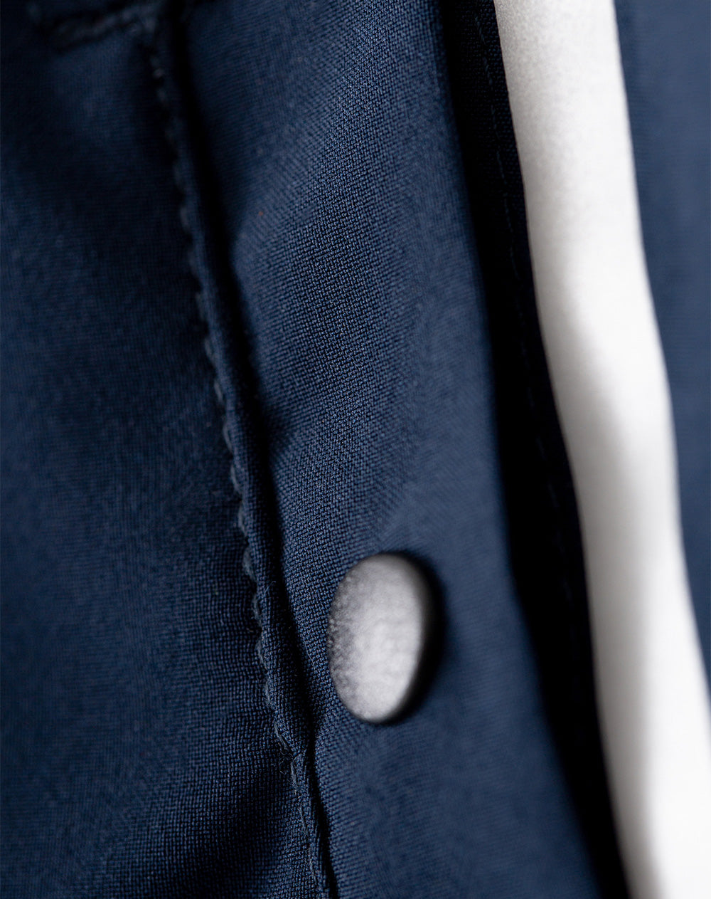 Pantaloneta azul bloques