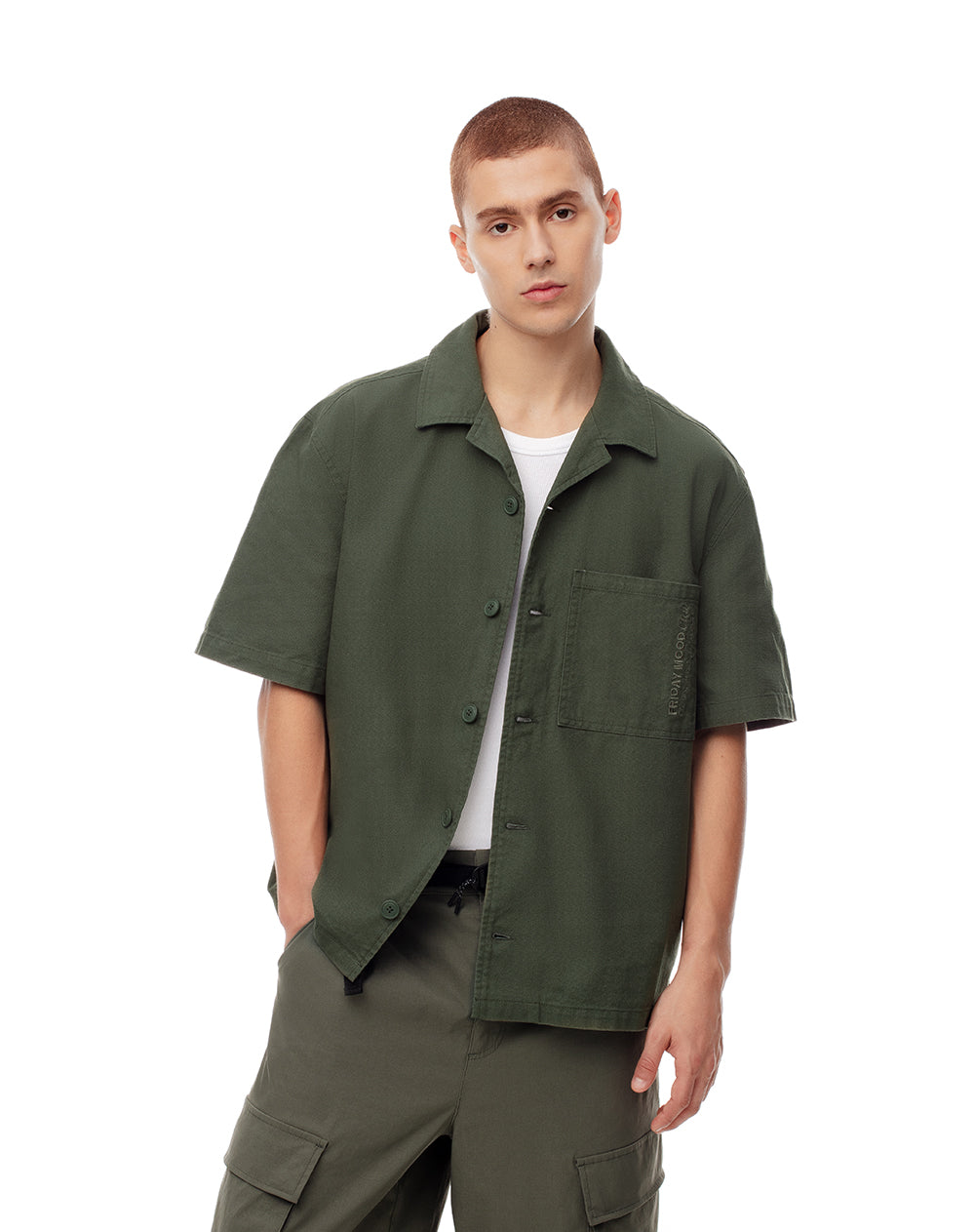 Camisa oversized fit manga corta verde