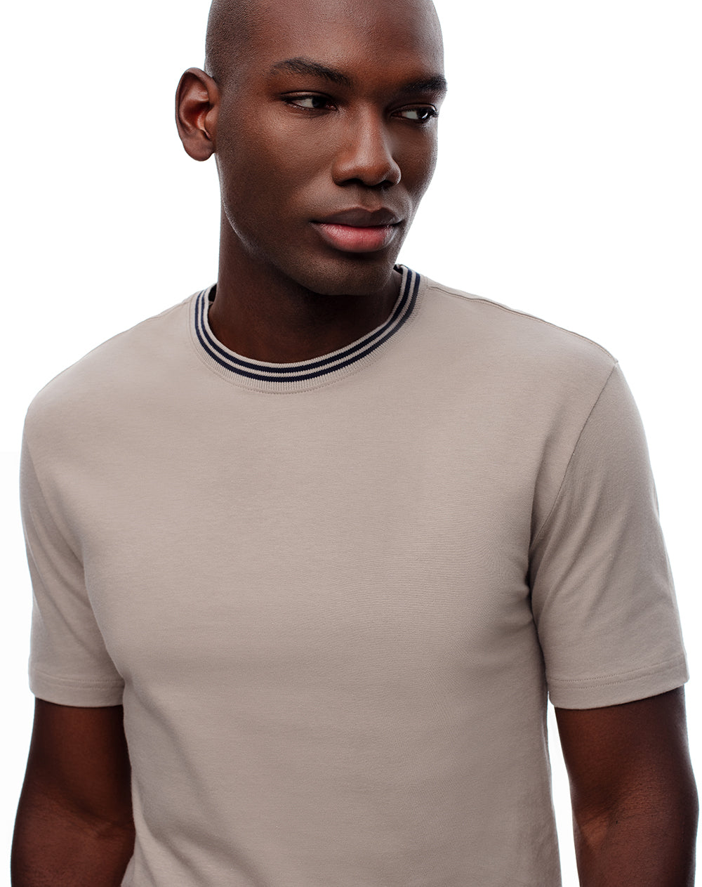 Pijama relaxed fit manga corta taupe