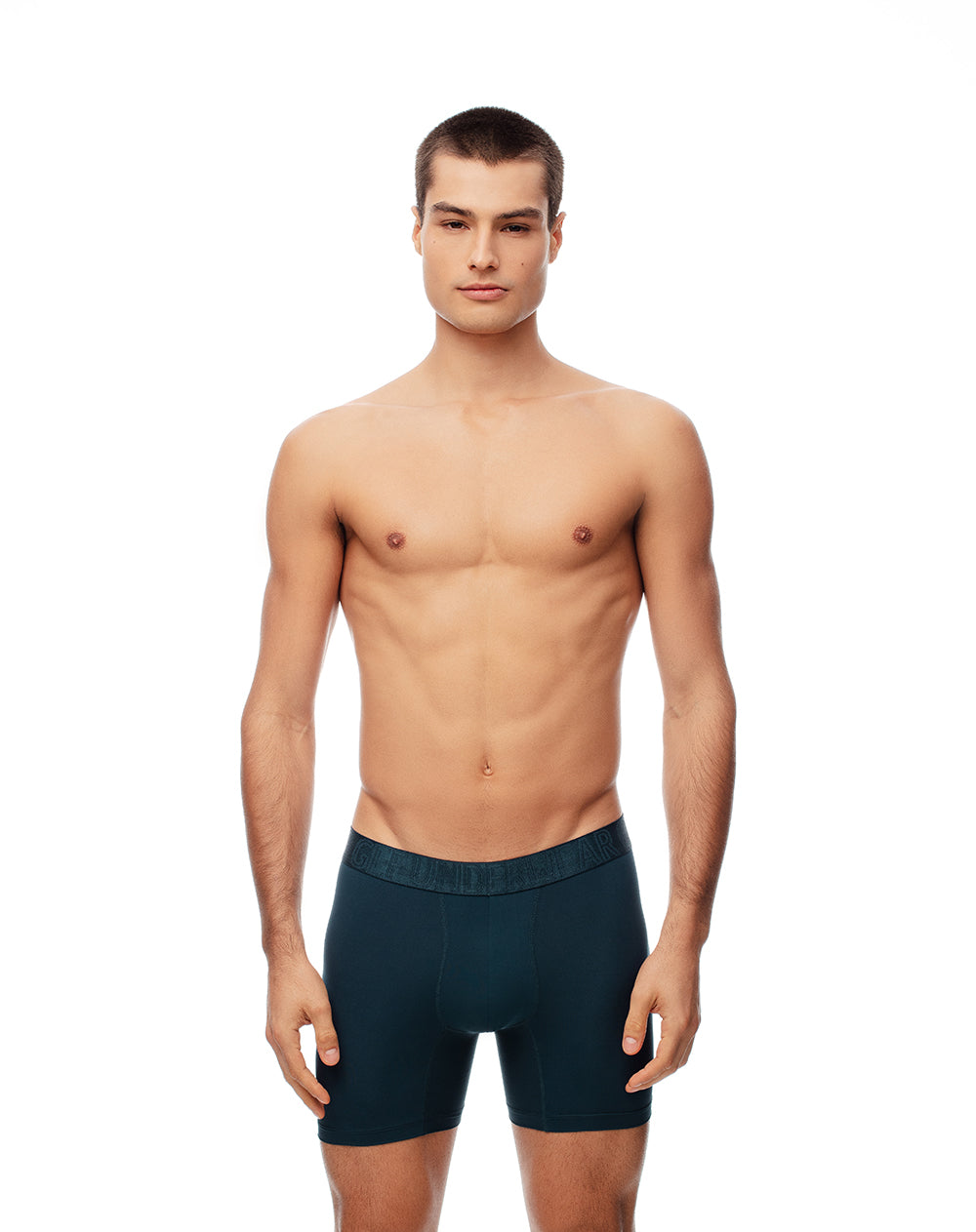 Bóxer deportivo medio antibacterial x4unds surtido