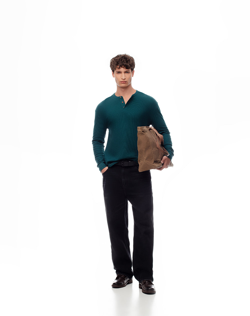 Camiseta slim fit manga larga verde