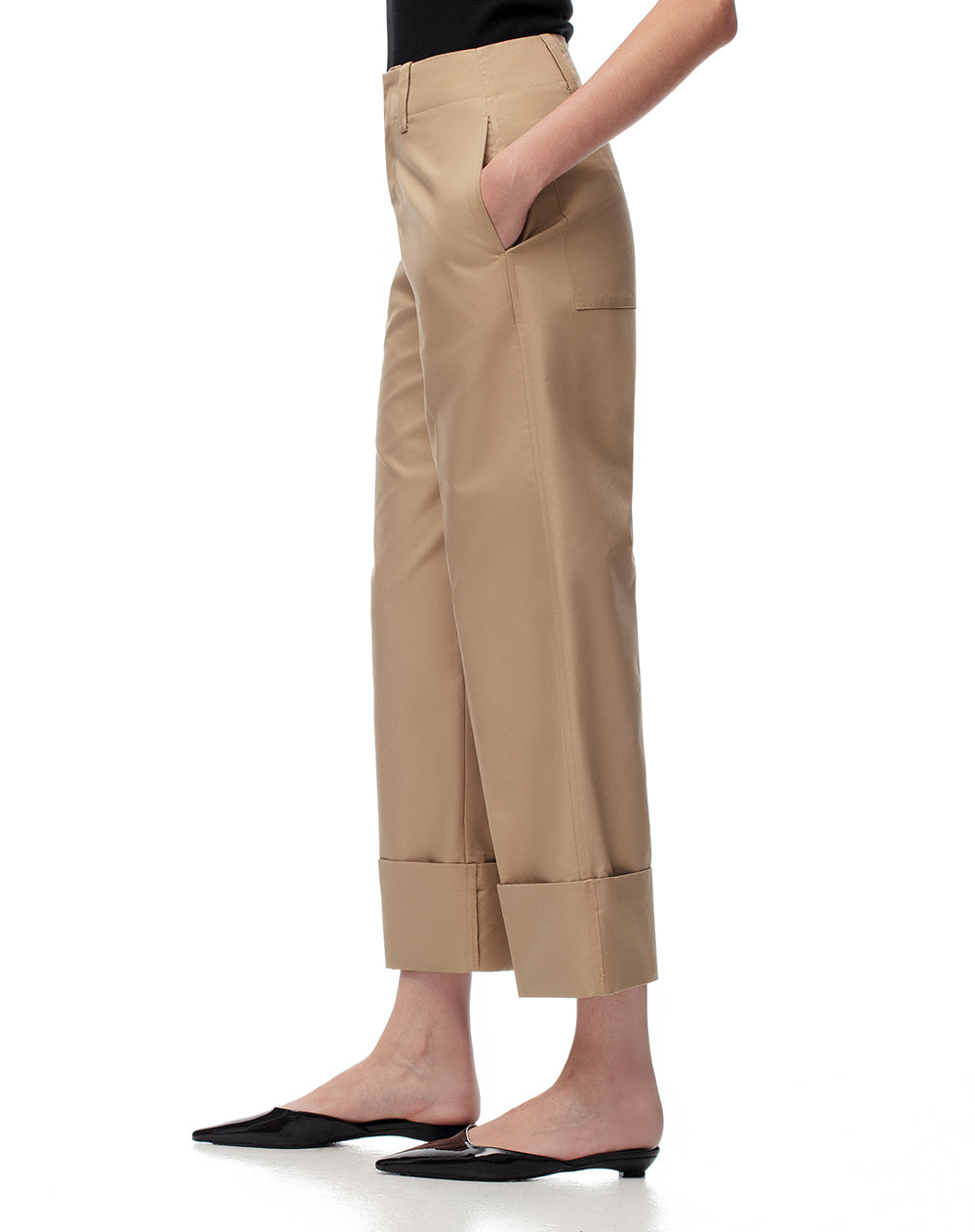 Pantalón regular fit tiro medio en drill kaki