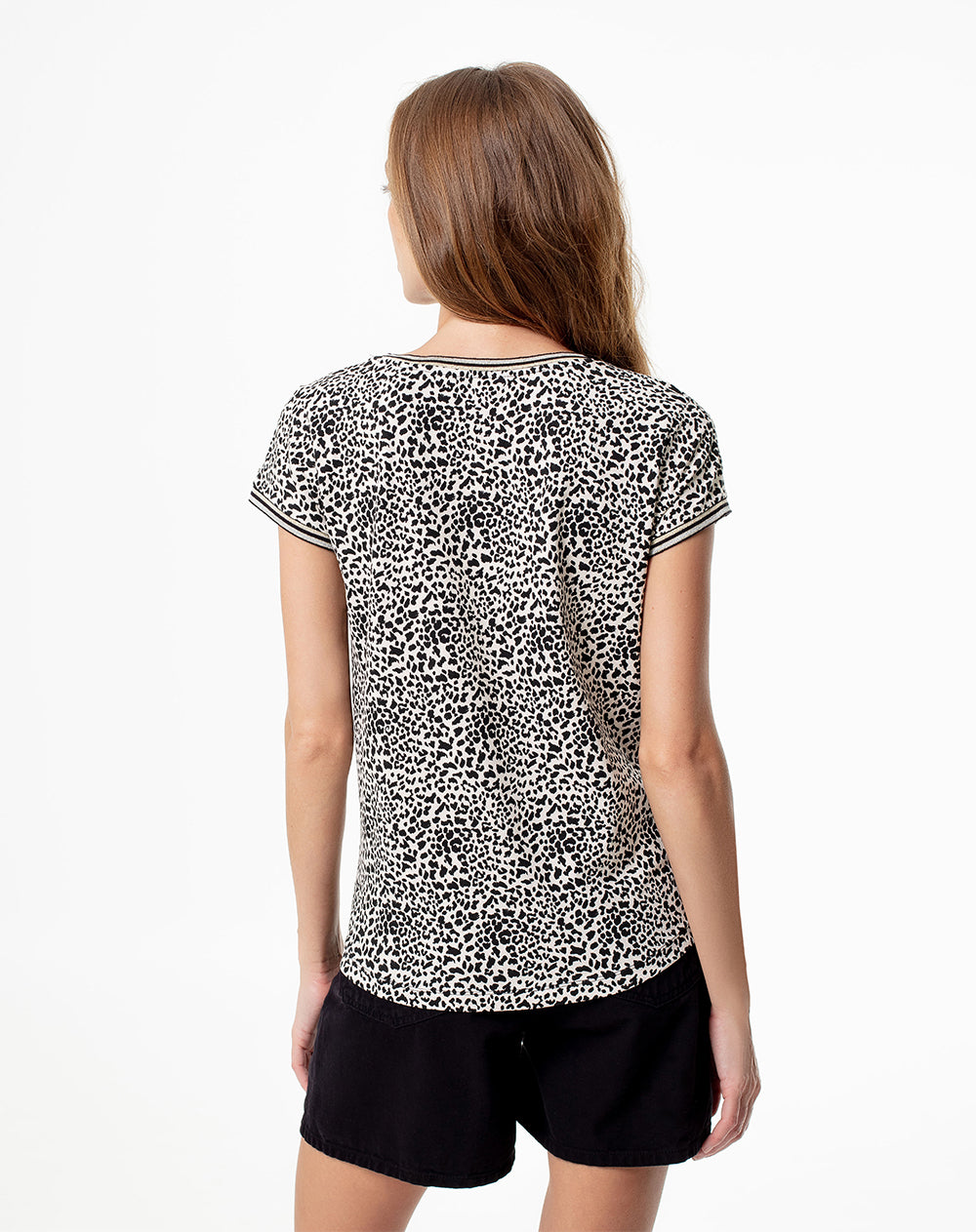 Camiseta regular fit manga corta habana estampada
