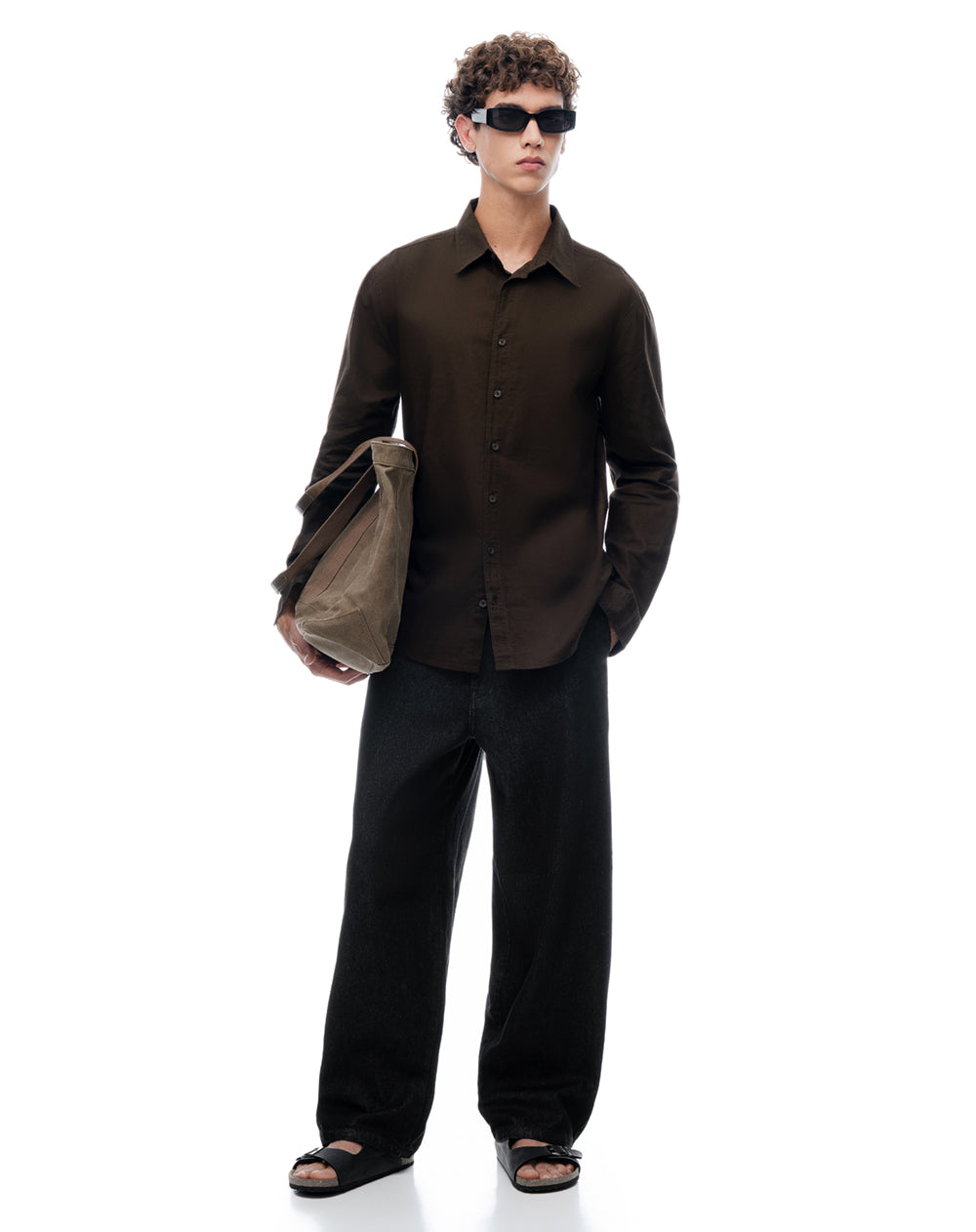 Camisa regular manga larga chocolate hombre