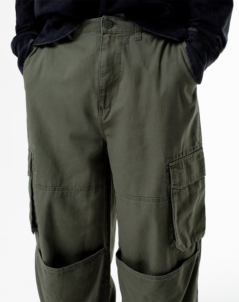 Pantalón loose fit tiro medio verde