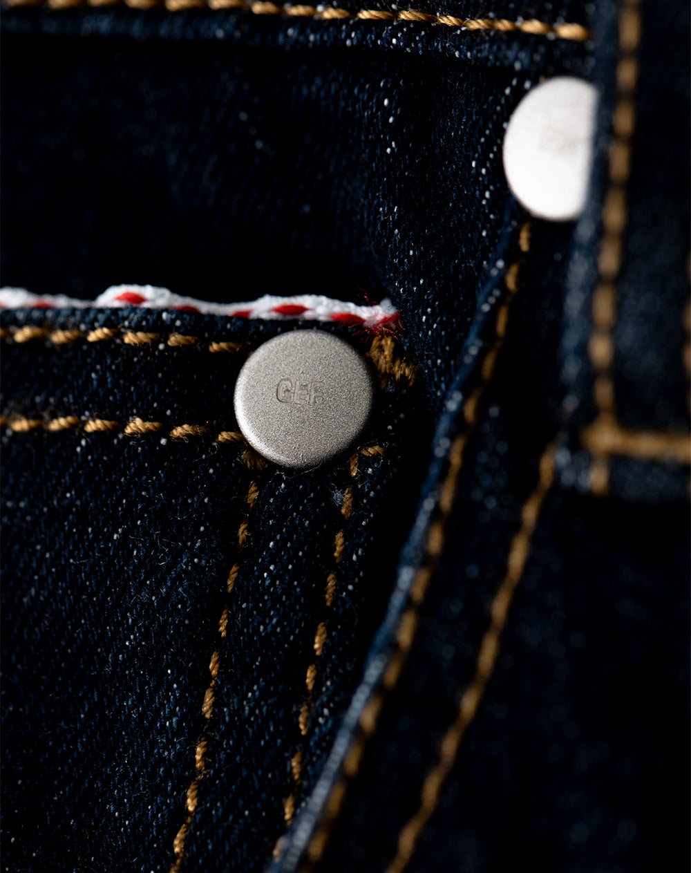Jean regular fit tiro medio indigo oscuro