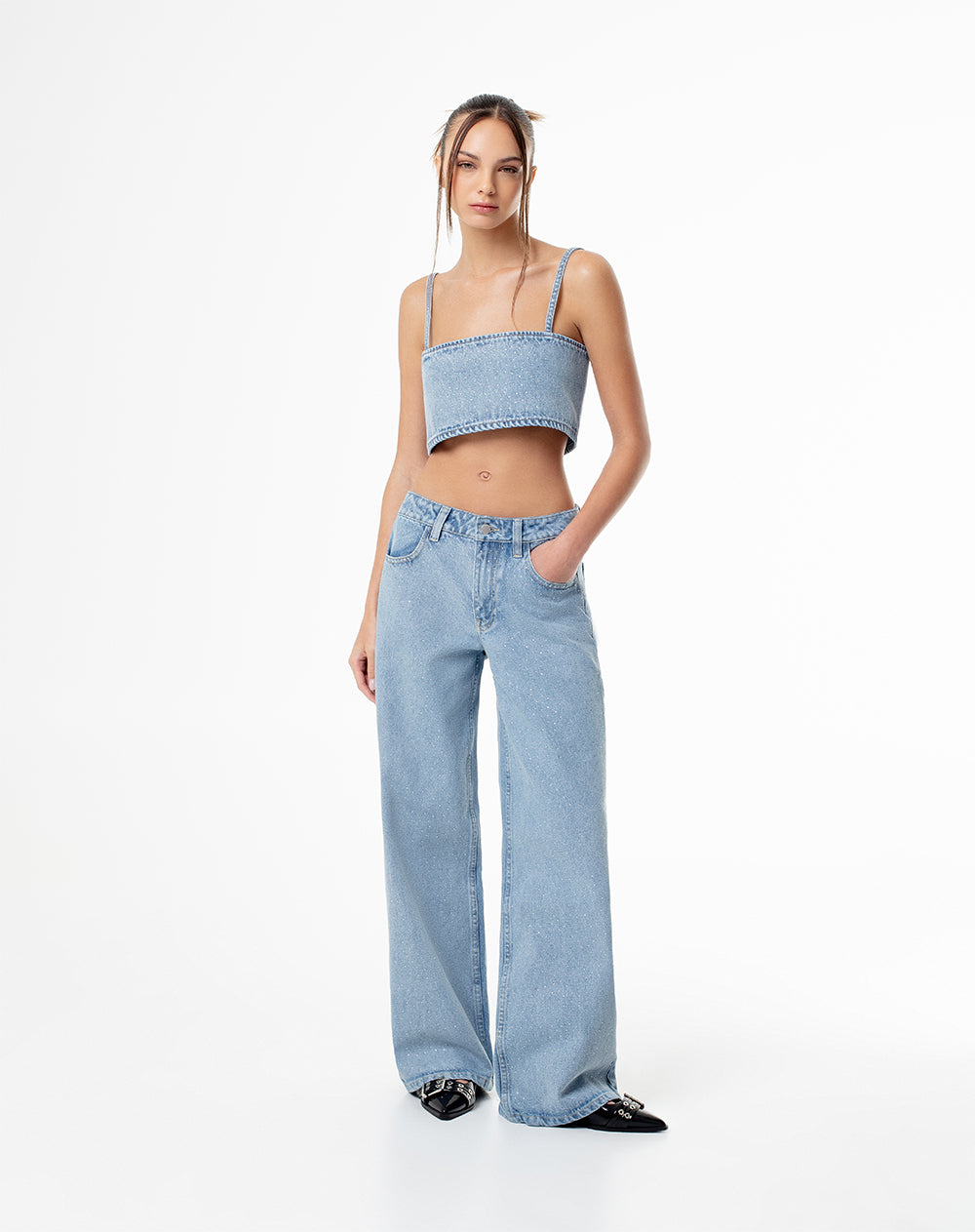 Jean regular fit tiro medio indigo claro