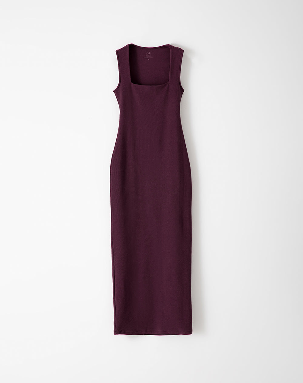 Vestido largo en rib vino tinto