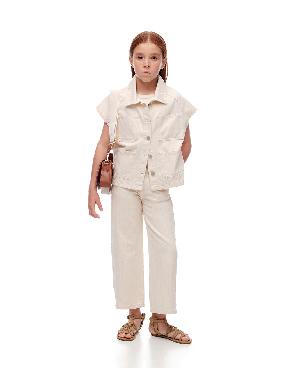 Chaleco oversized fit sin capucha crema