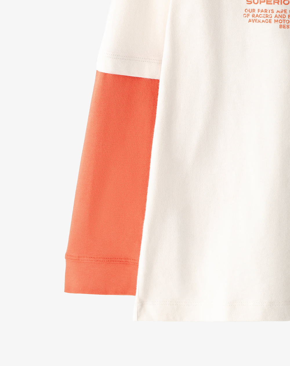 Camiseta regular fit manga larga vainilla
