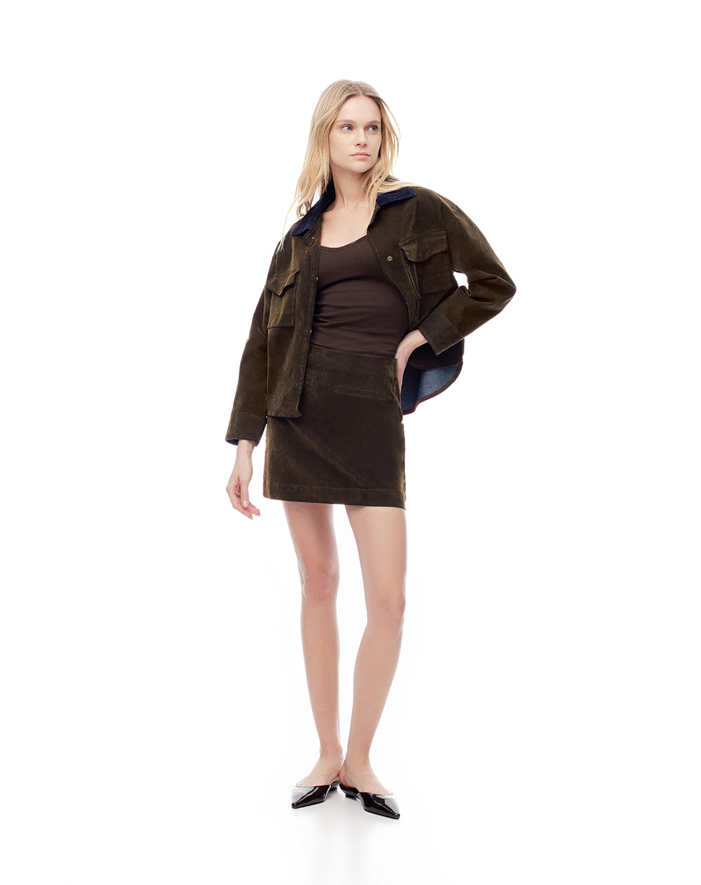 Falda mini tiro medio caramelo