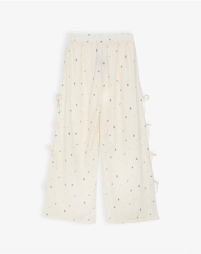 Pantalón regular fit tiro medio crudo estampado