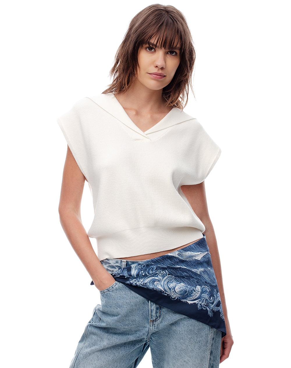 Pañuelo satinado azul estampado