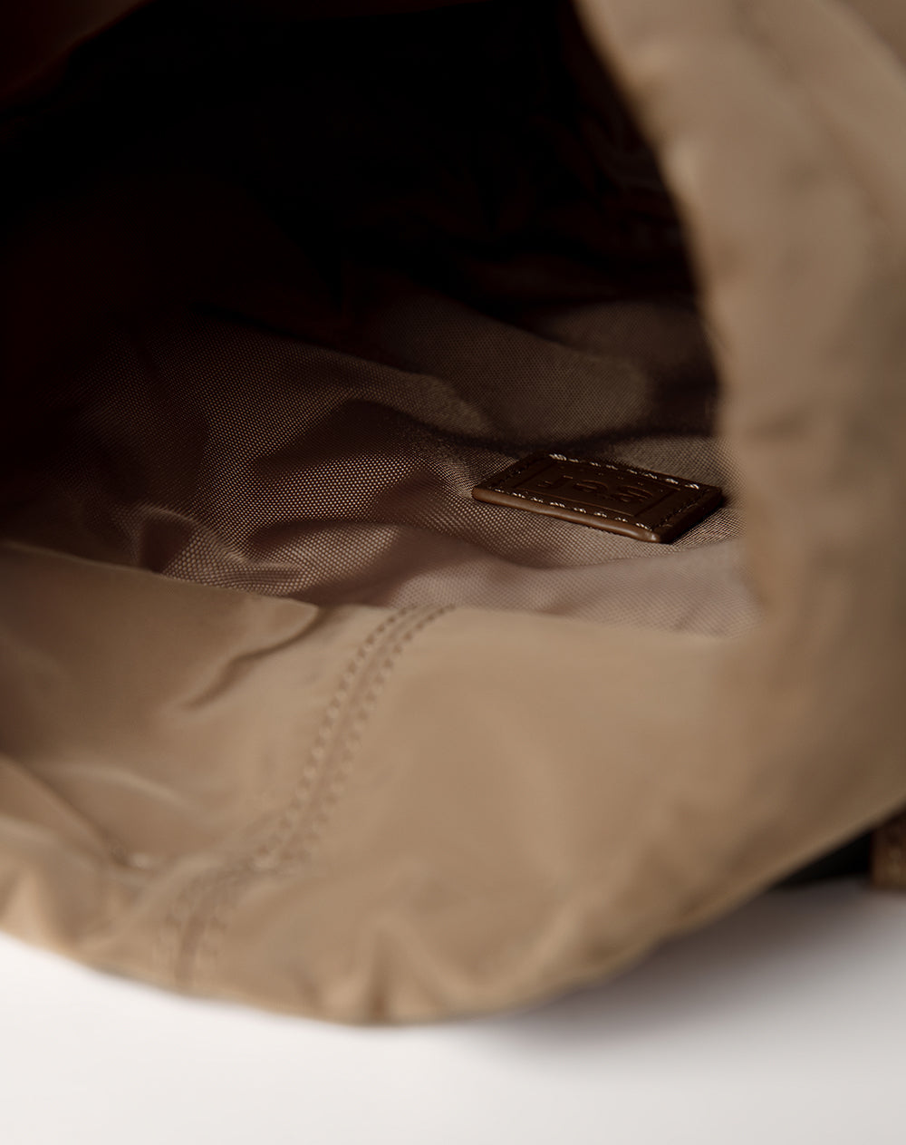 Bolso café