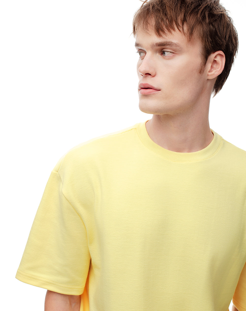 Camiseta regular amarilla hombre