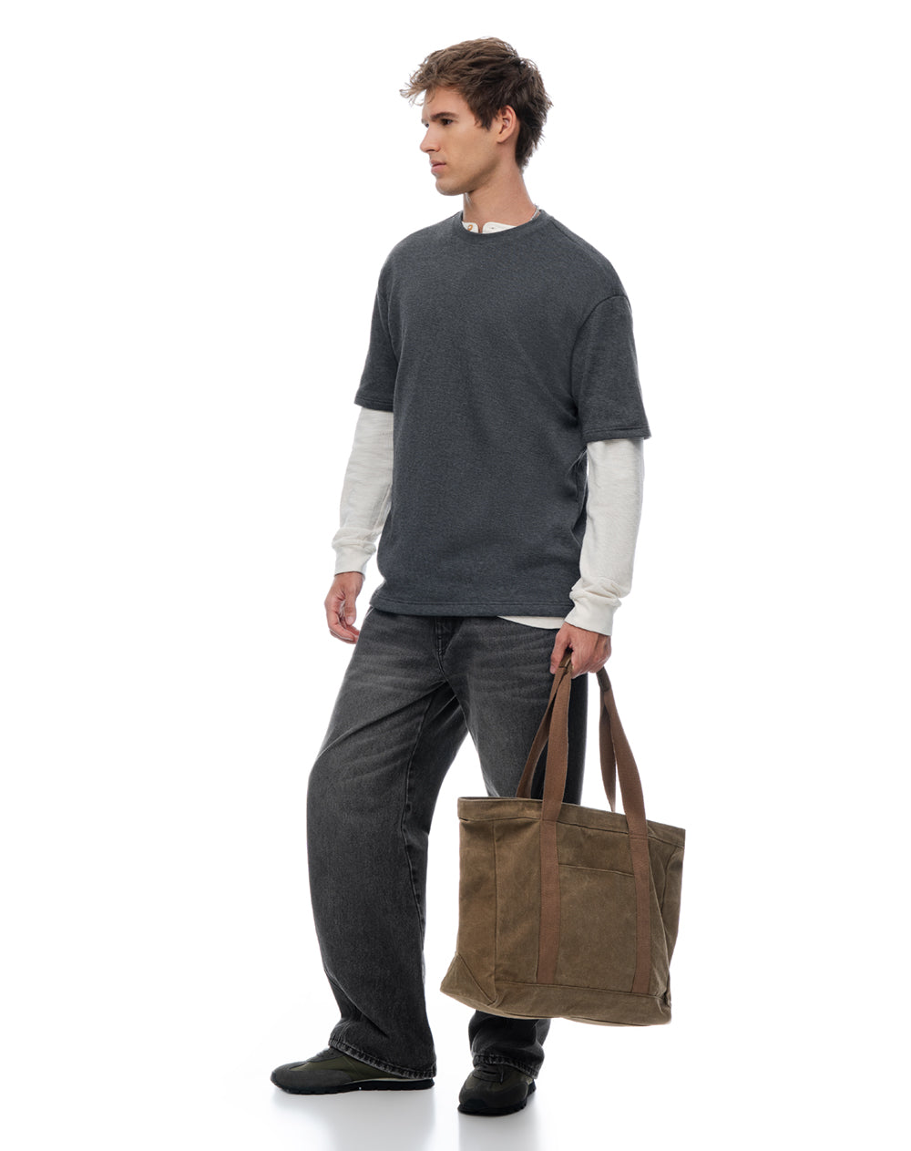 Camiseta regular manga corta gris ada hombre