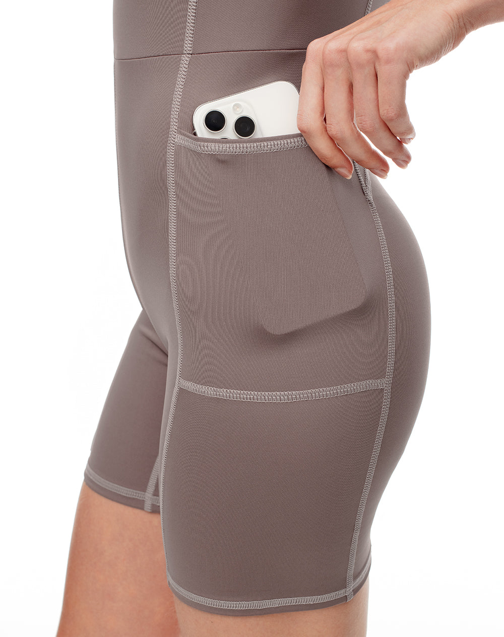 Eneterizo deportivo ajustado café mujer