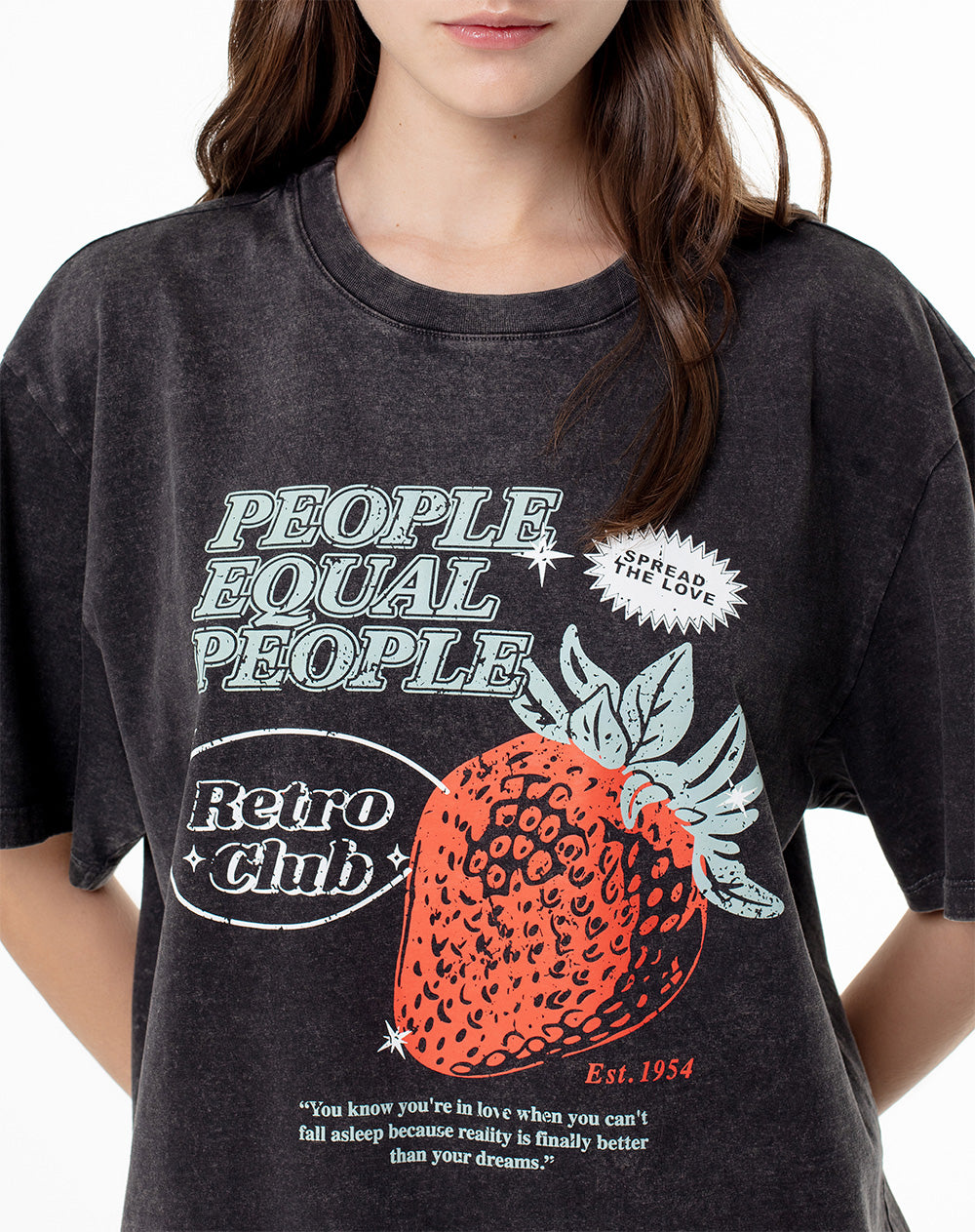 Camiseta relaxed fit manga corta negra