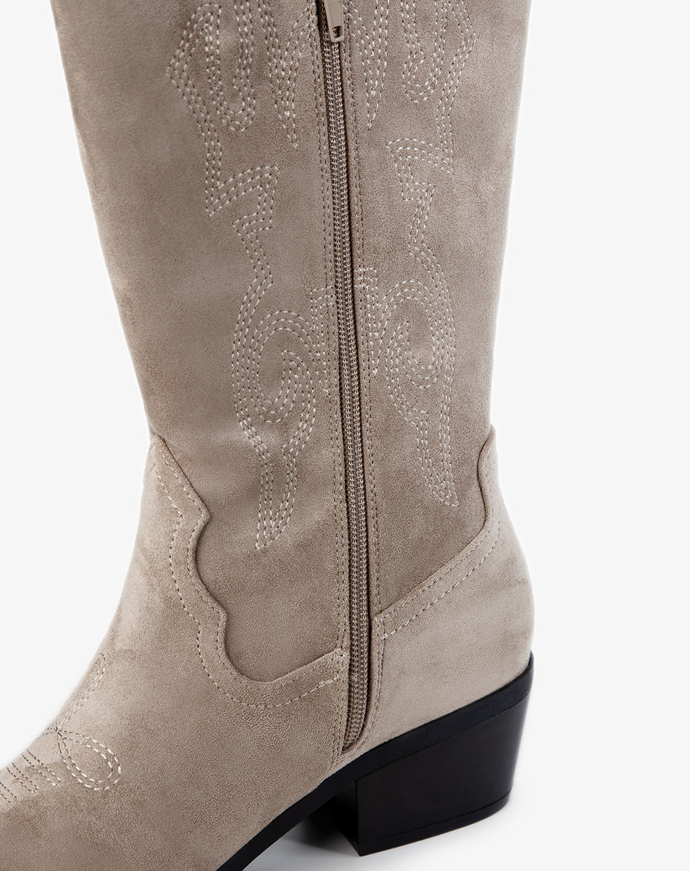 Botas caña alta tipo cowboy beige mujer