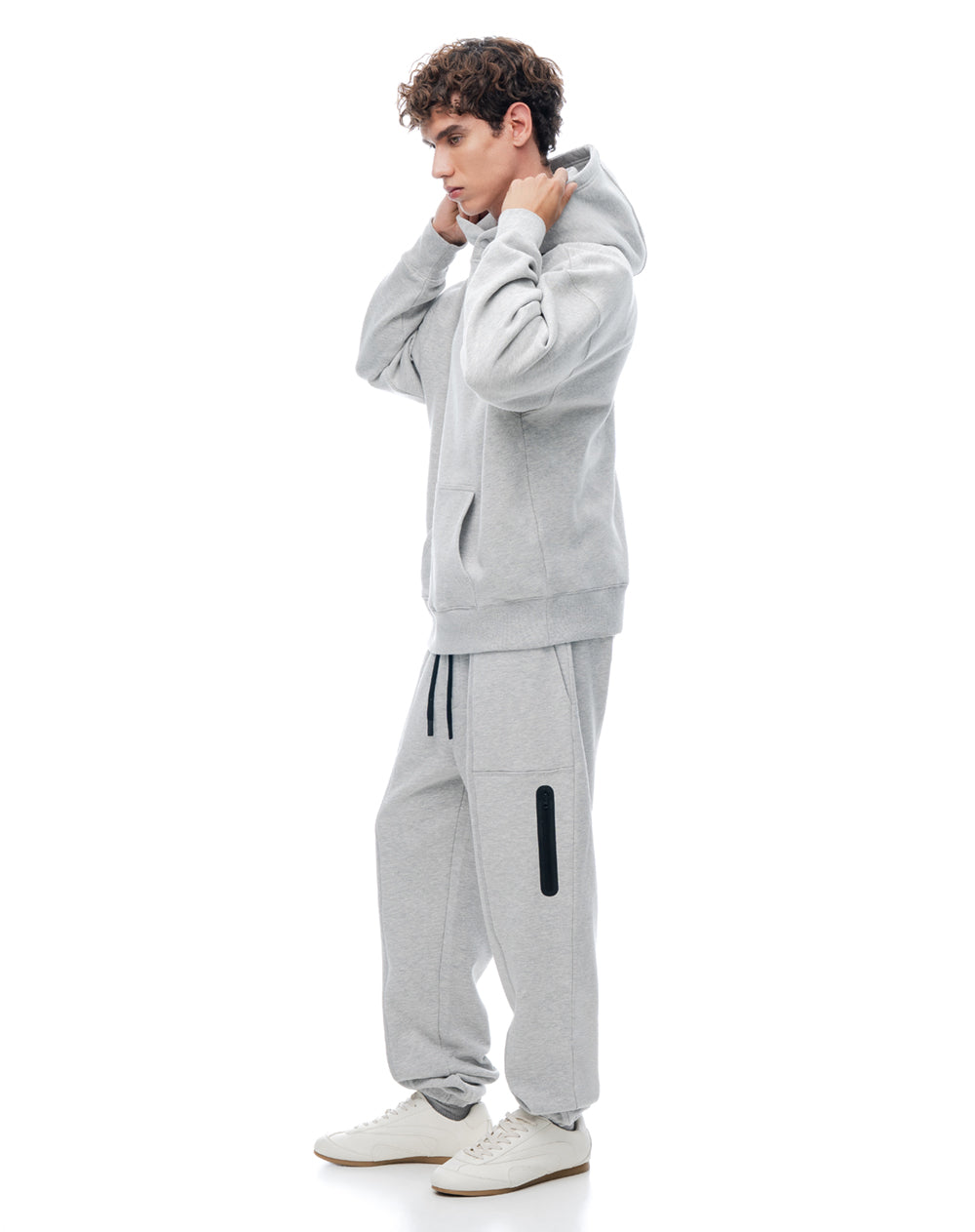 Jogger regular gris hombre