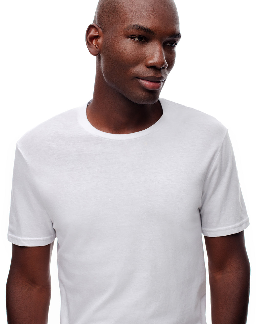 Camiseta slim fit manga corta blanca