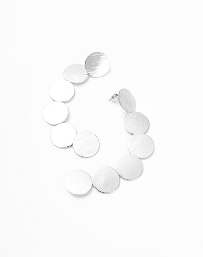 Arete plateado mujer