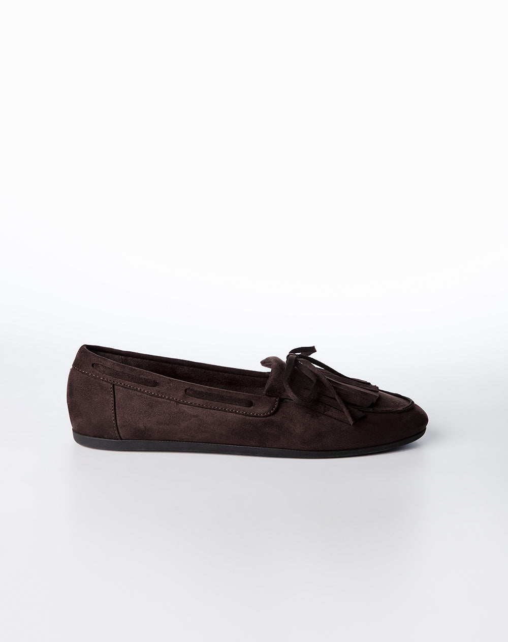 Mocasines flecos tipo gamuza café mujer