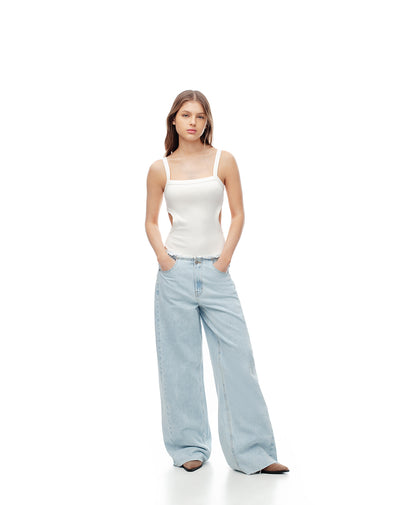 Jean loose fit tiro medio indigo claro