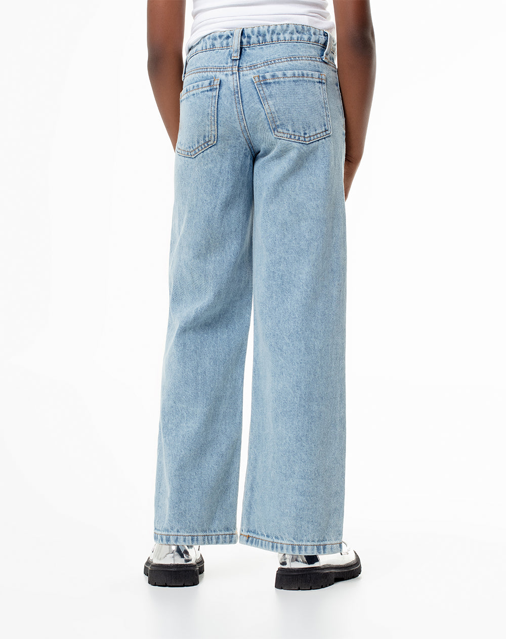 Jean loose fit tiro medio indigo