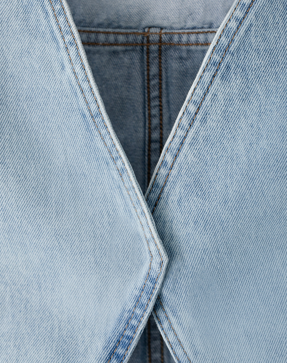 Chaleco regular fit sin capucha indigo medio