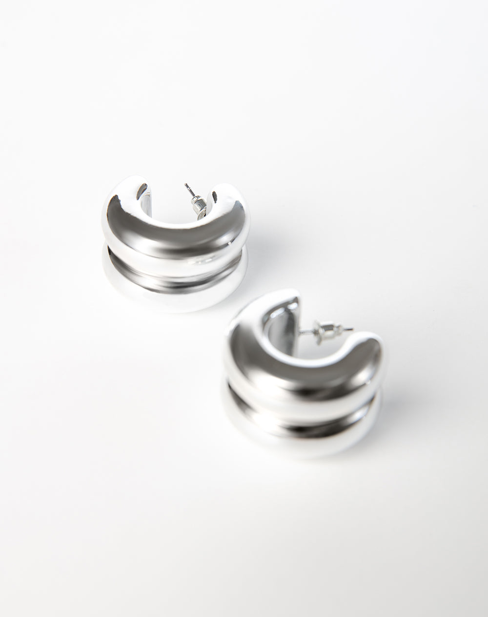 Aretes plateados