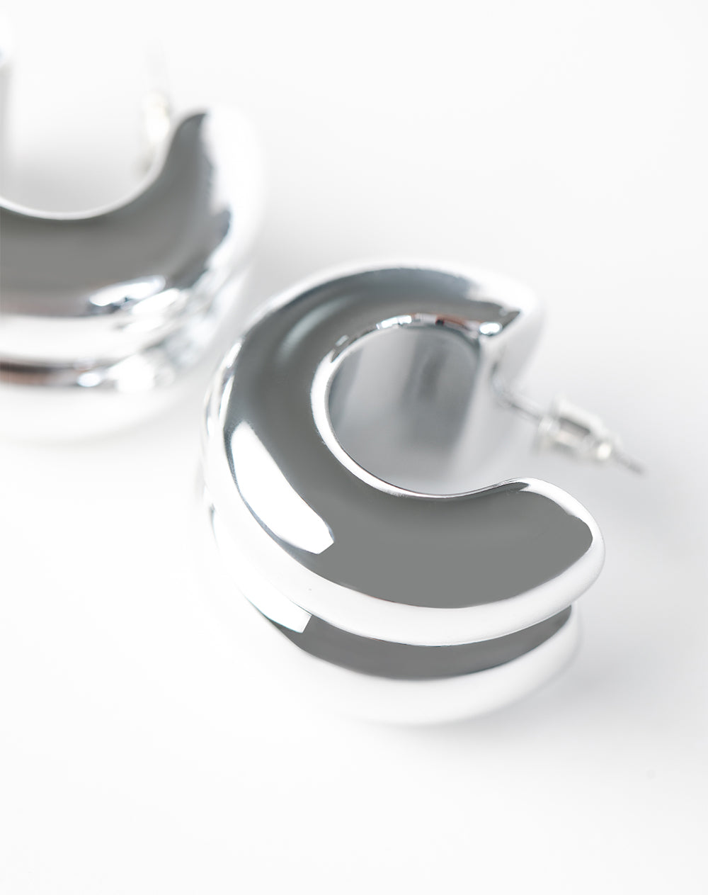 Aretes plateados