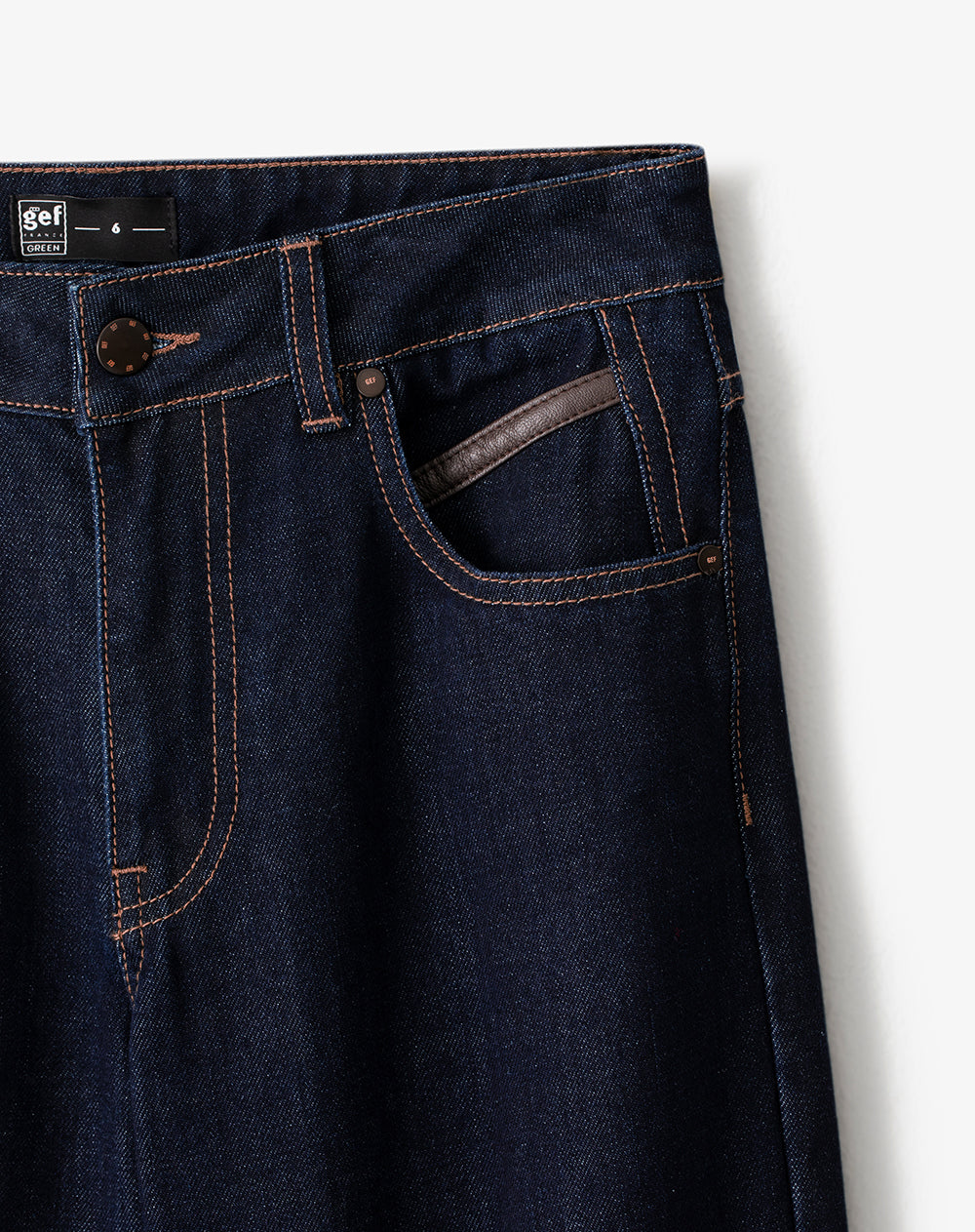 Jean regular fit tiro medio indigo oscuro
