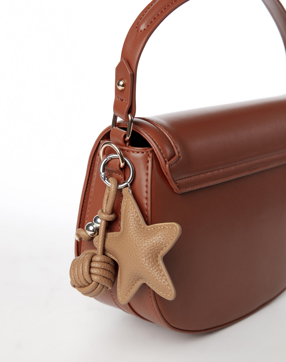 Charms estrella cafe