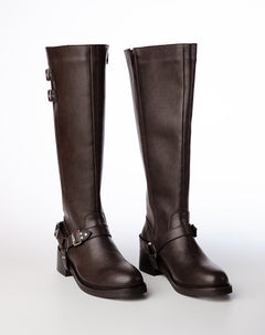 Botas caña alta cafe