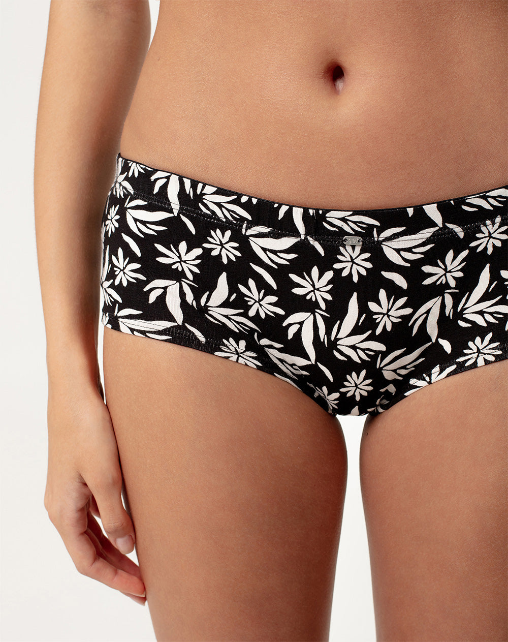 Panty cachetero algodón x3unds surtido