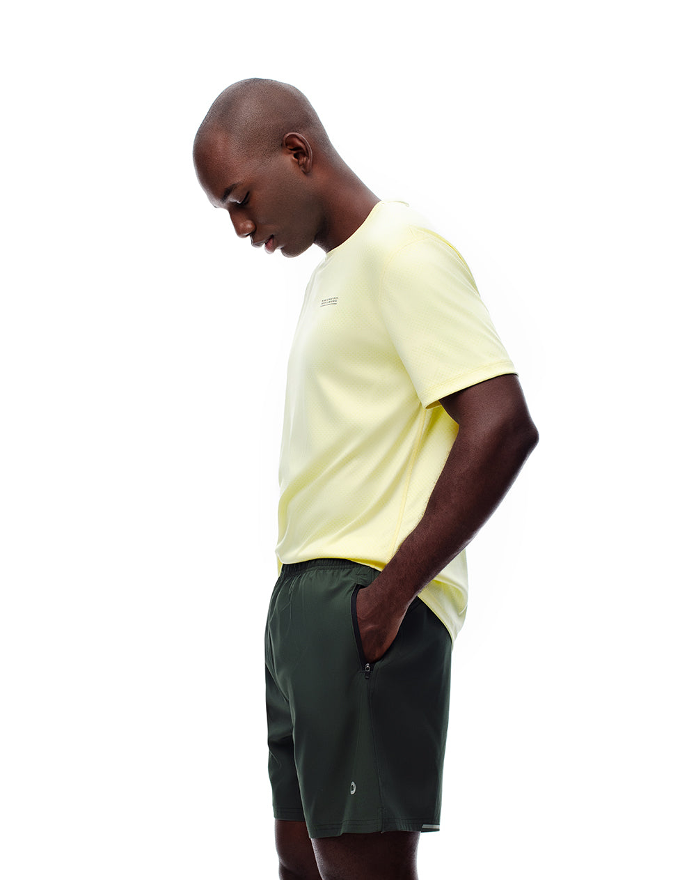 Pantaloneta deportiva malla interna verde hombre